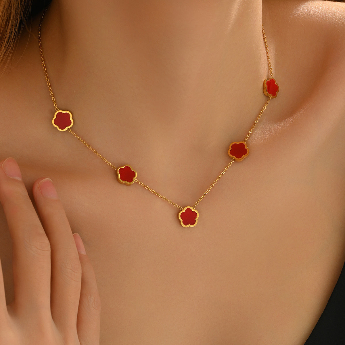 18K Gold Plated Five Leaf Clover Necklace